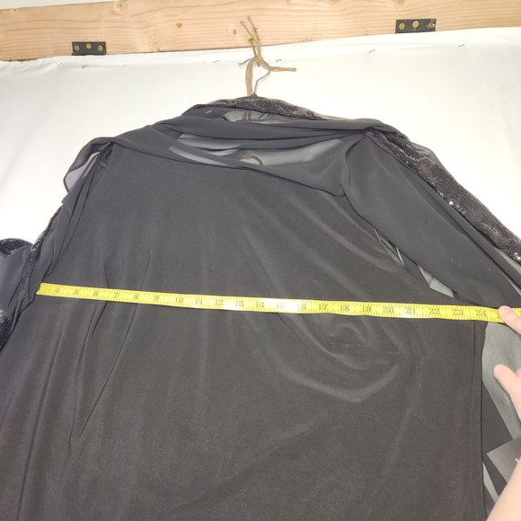 ⭐️NWT Scarlett Black Dress with Sequin Detail Overlay Size 22W⭐️ - Picture 5 of 9